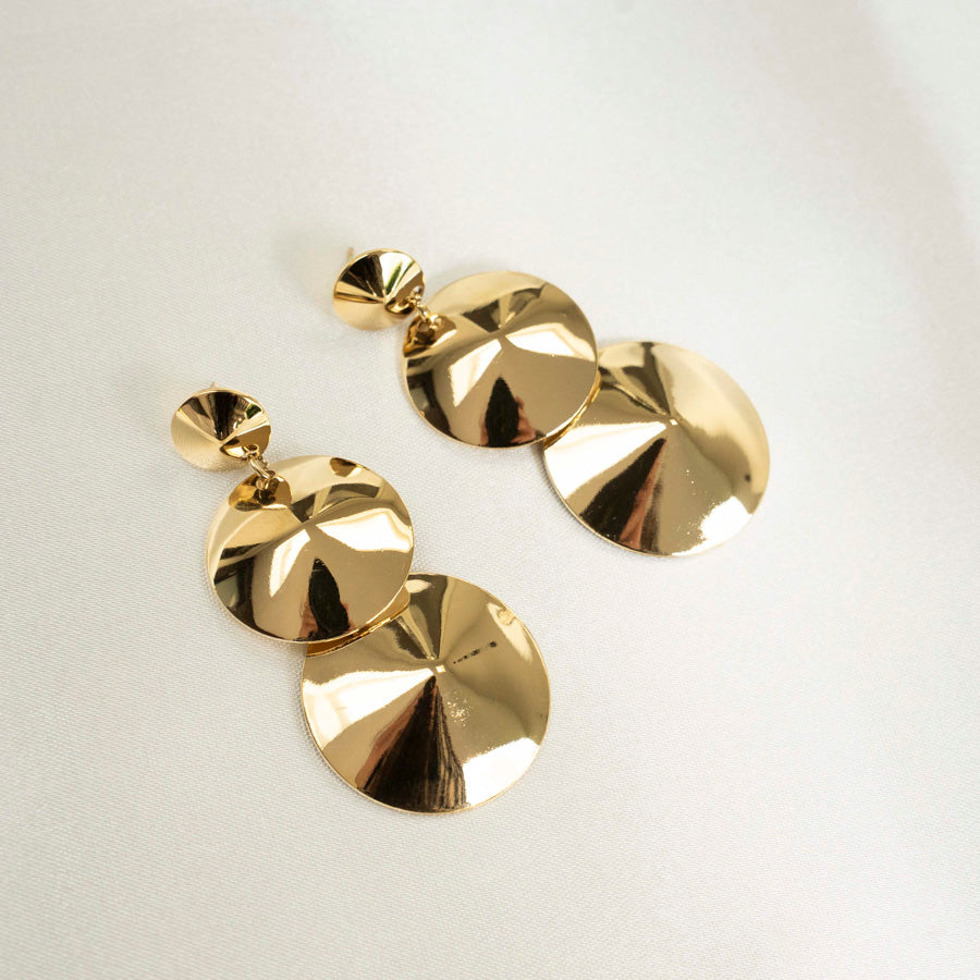 Goudkleurige oorbellen groot