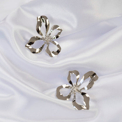 Stainless steel earrings flower shape