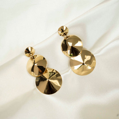 Goudkleurig statement oorbellen om op te vallen gemaakt van stainless steel